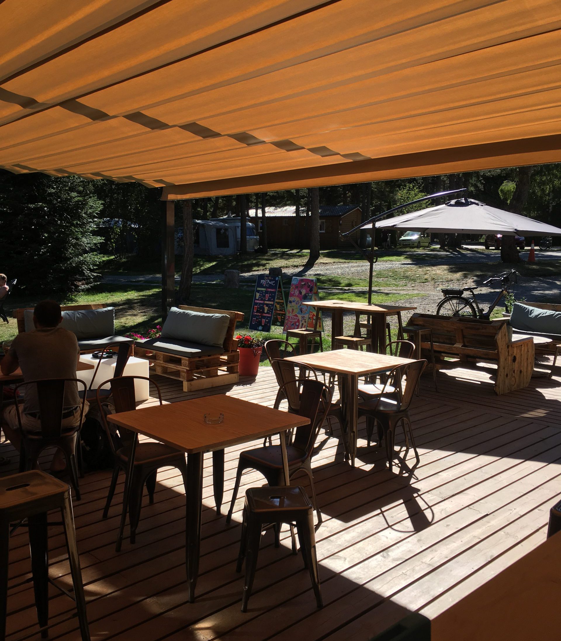 campingdulac_matemale_terrasse